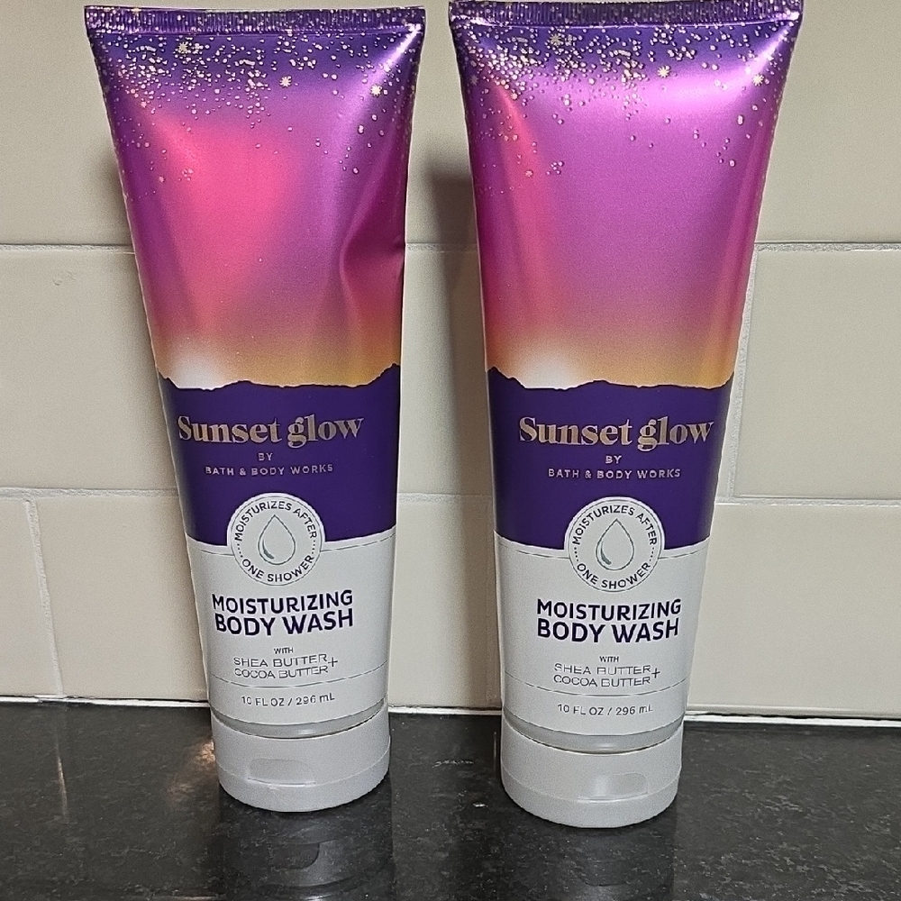 Bath & Body Works Purple Midnight Glow Body Wash